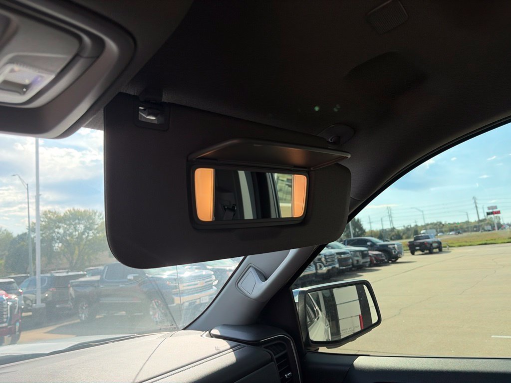 New 2026 Glacier White Tricoat GMC SLT image 38