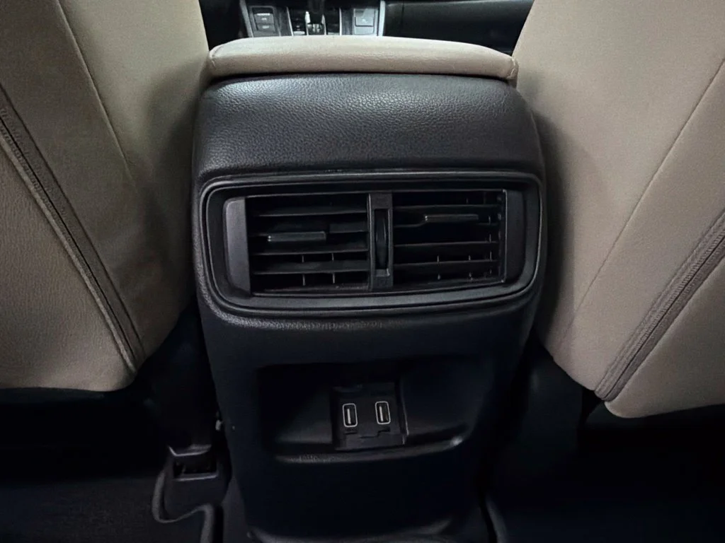 Used 2018 Red Honda EX-L image 25