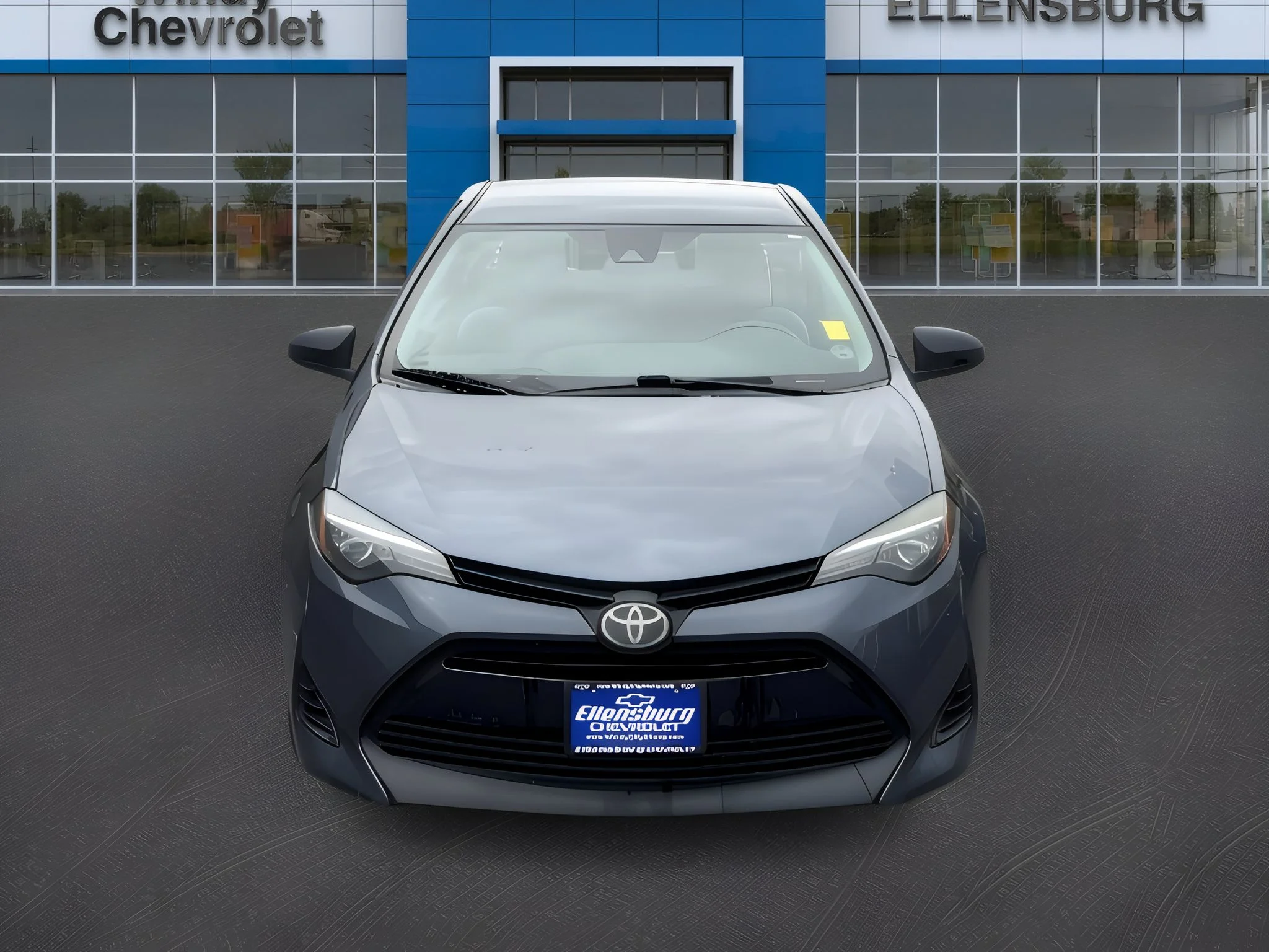2019 Toyota Corolla LE - Photo 2