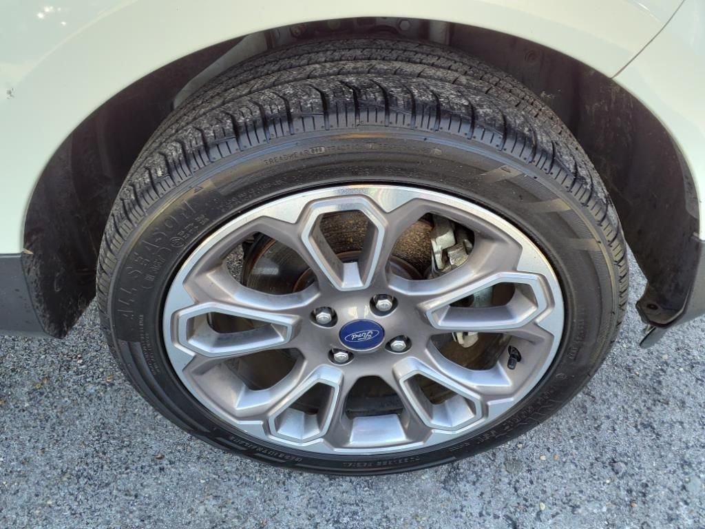Used 2020 White Ford Titanium image 7
