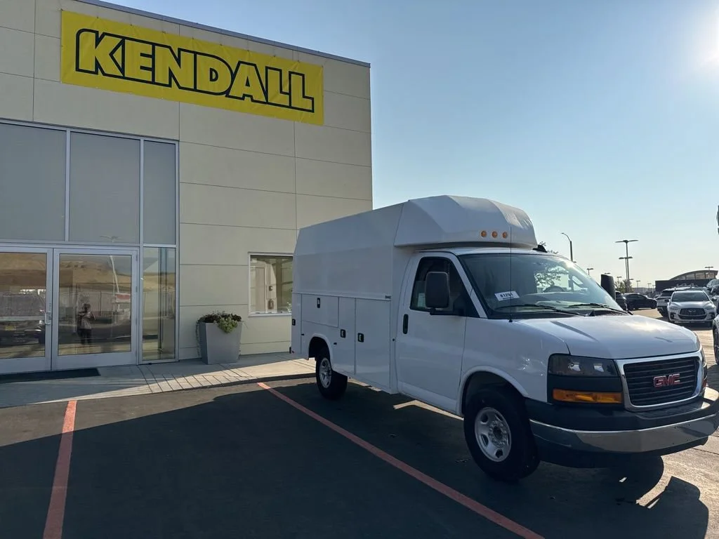 New 2024 Summit White GMC 1WT image 20