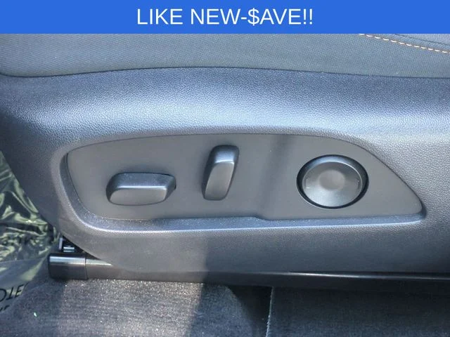 Used 2026 Green Chevrolet ACTIV image 17