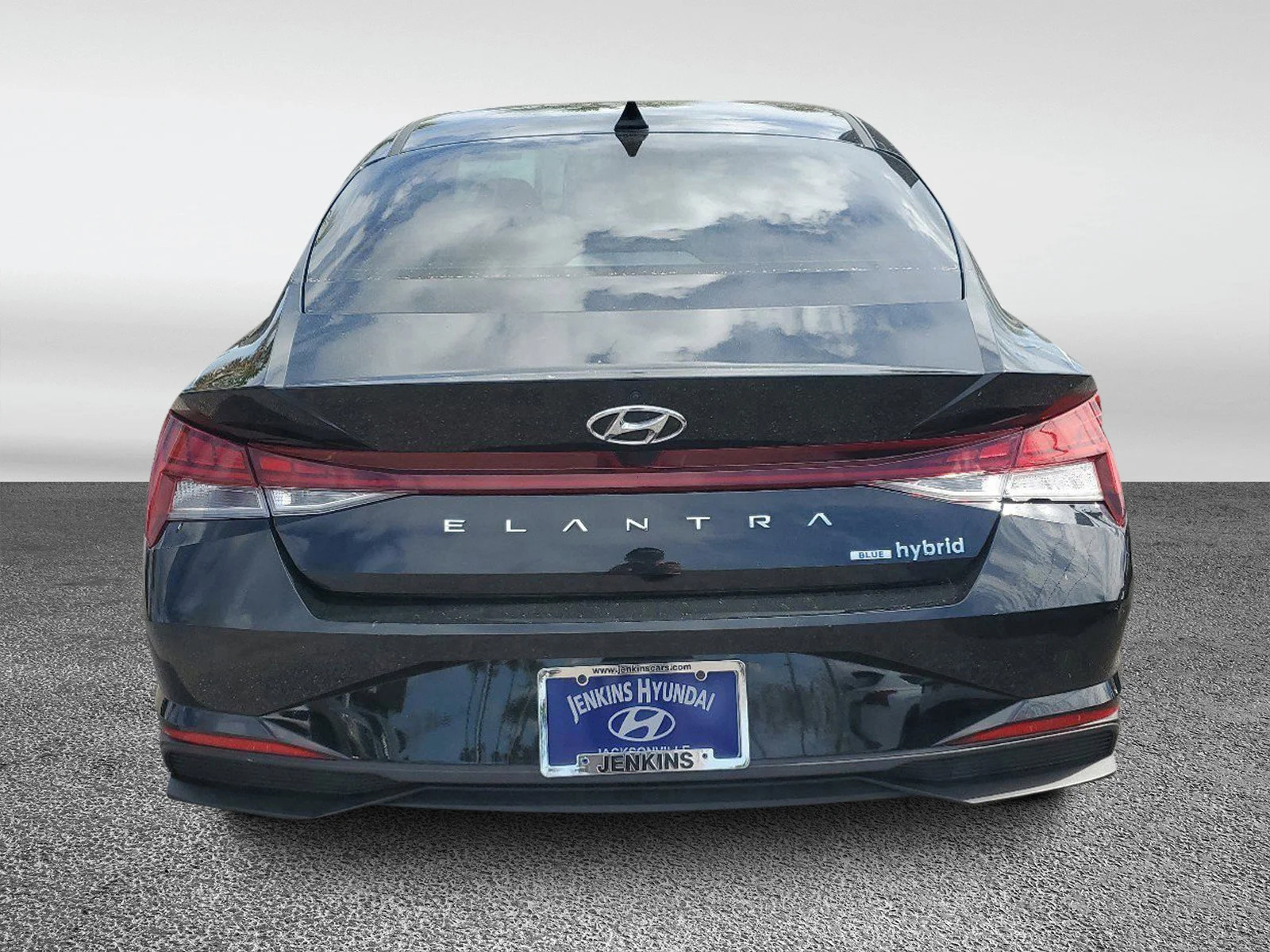 Used 2021 Phantom Black Hyundai Blue image 6