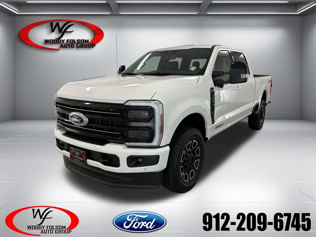 New 2026 White Ford Platinum image 1
