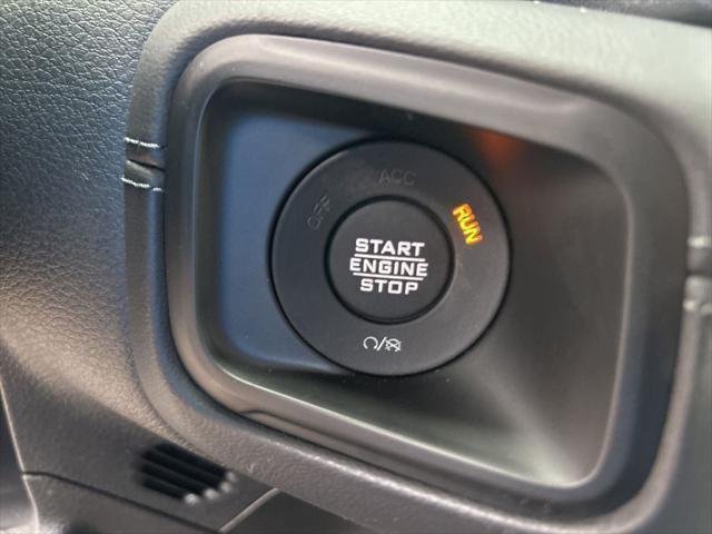 2025 Jeep Wrangler 4-Door Sahara - Photo 43