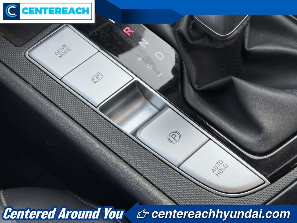 2022 Hyundai Elantra Limited - Photo 31