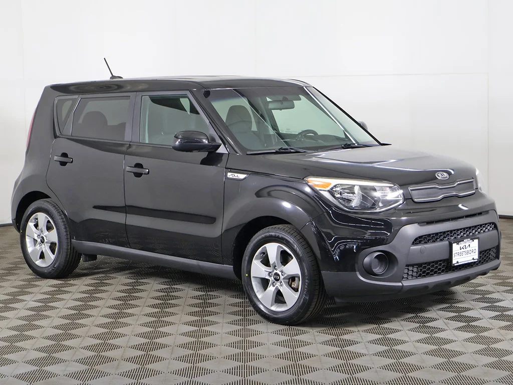 Used 2018 Kia Soul Base with VIN KNDJN2A28J7903829 for sale in Streetsboro, OH