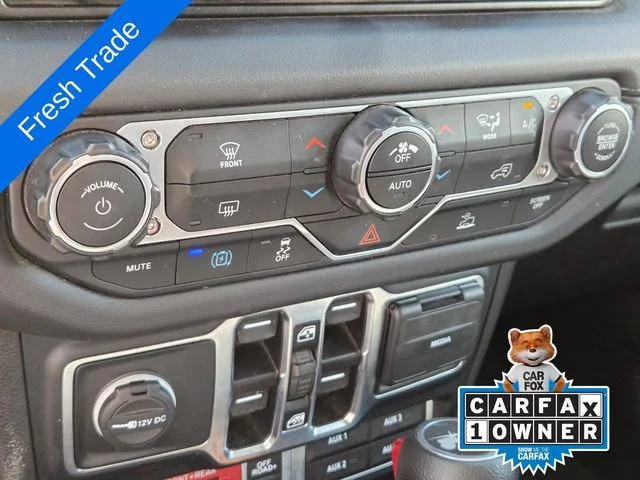 Used 2024 Gray Jeep Rubicon 4xe image 22