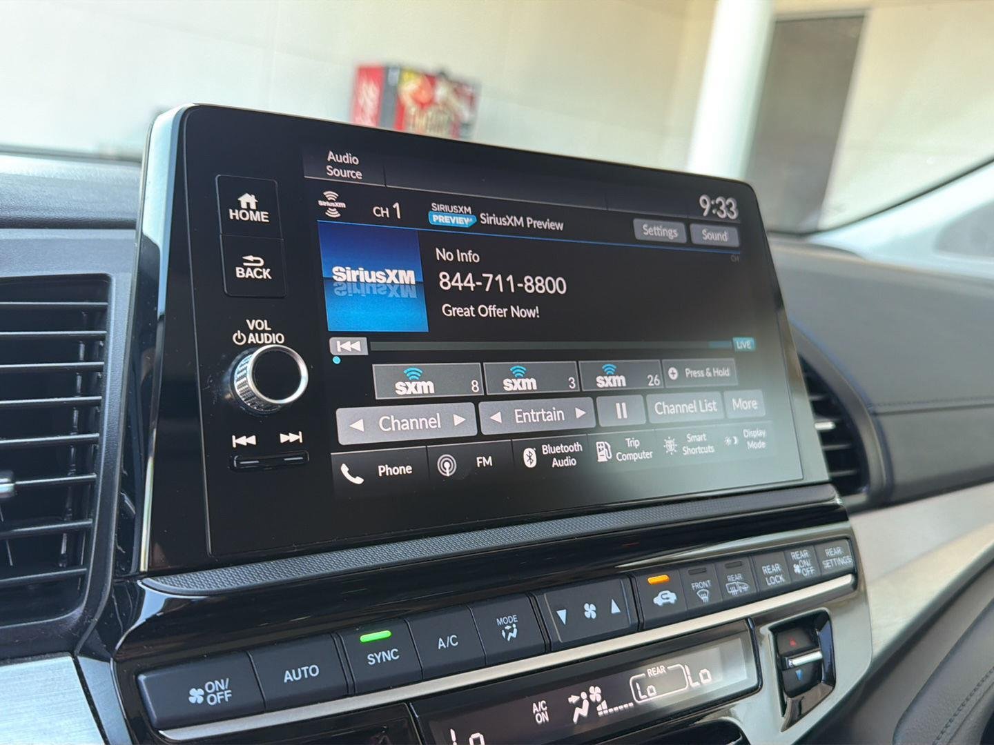 Used 2025  Honda EX-L image 23