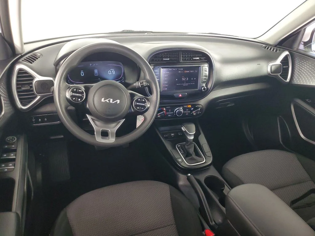 Used 2025 White Kia LX image 15