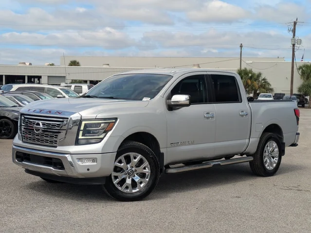 2020 Nissan Titan SL