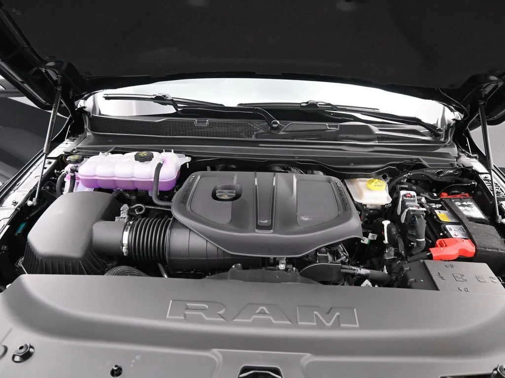 2026 RAM 1500 Laramie - Photo 14