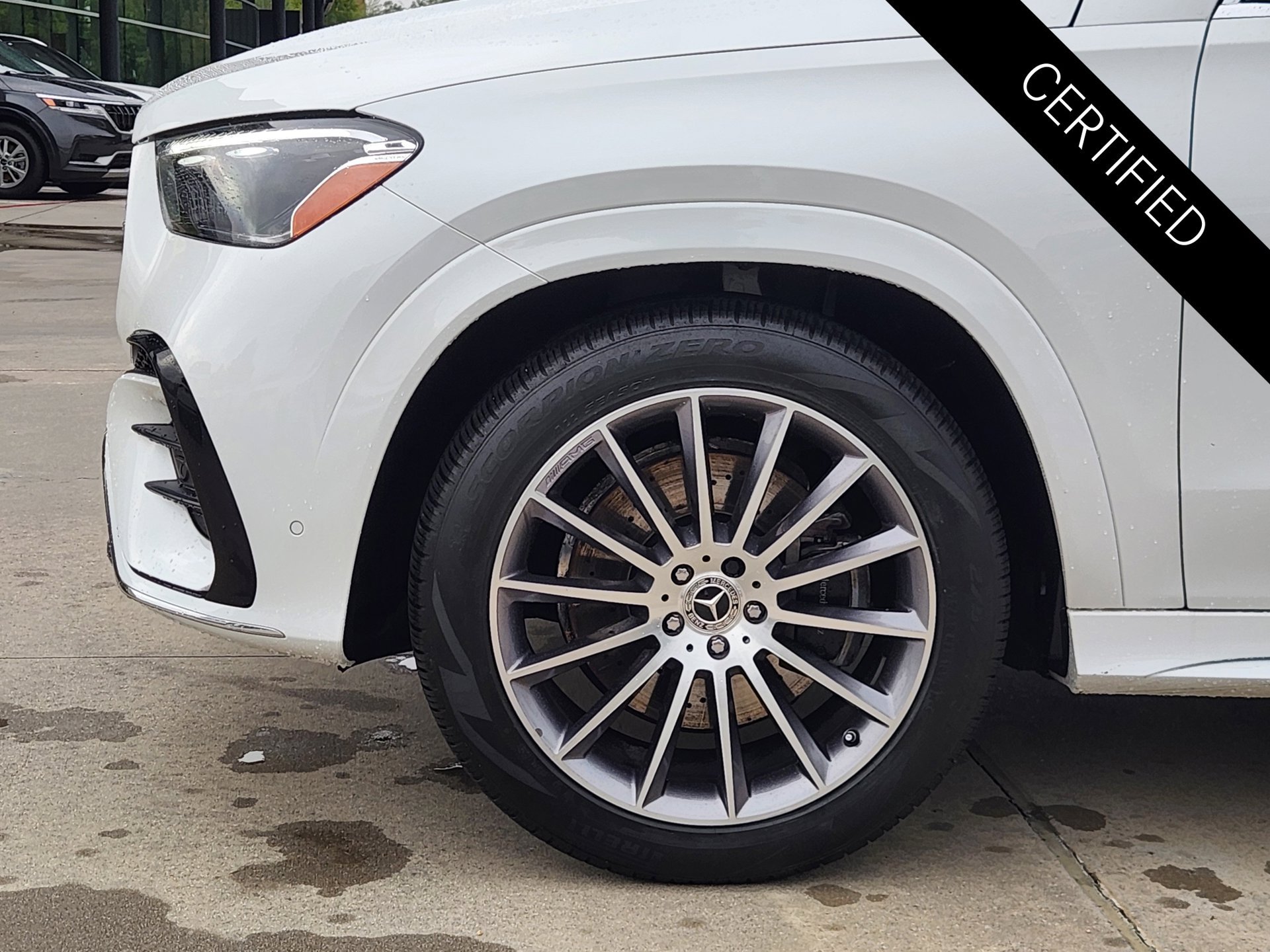 Certified Used 2026 MANUFAKTUR Moonlight White Metallic Mercedes-Benz GLE 450 image 10