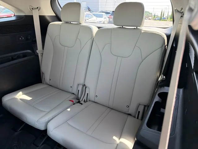Certified Used 2025 Beige Kia EX image 23