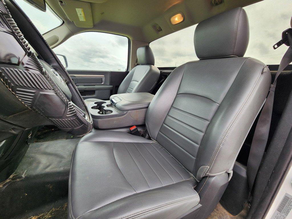 Used 2018 Bright White Clearcoat Ram Tradesman image 4