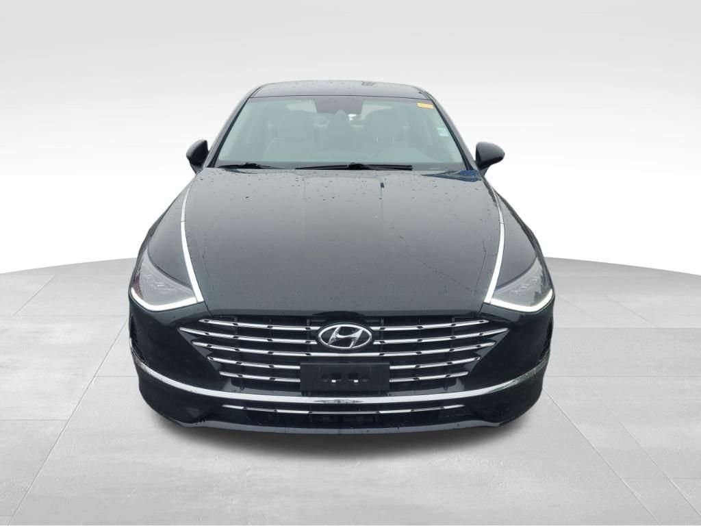 Used 2023 Black Hyundai SEL image 11