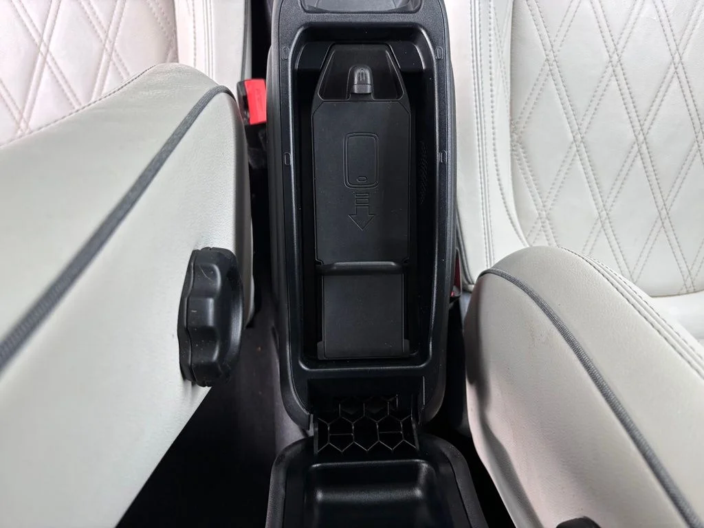 Used 2020 Black MINI Iconic image 11