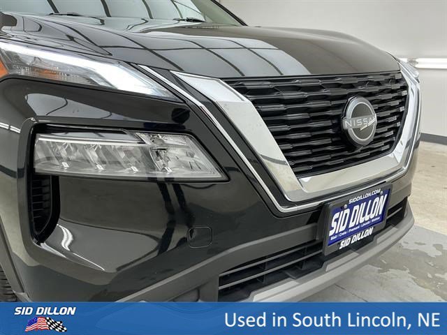 Used 2023 Super Black Nissan SV image 24