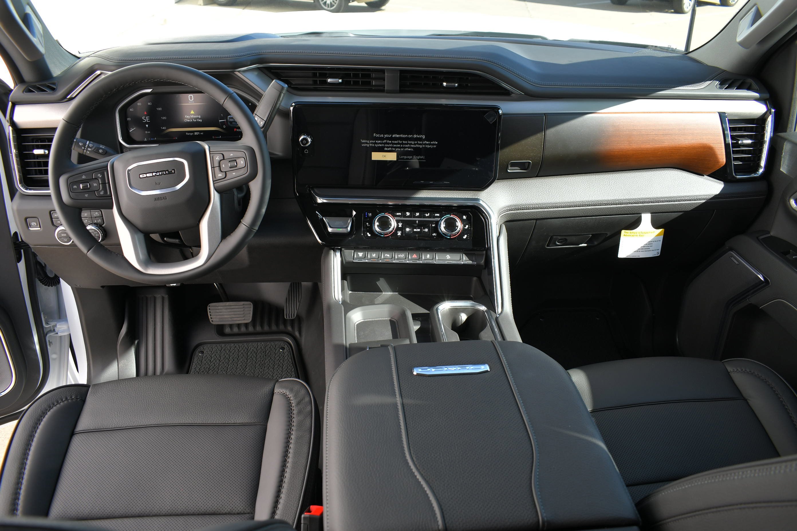 2026 GMC Sierra 2500HD Denali - Photo 18