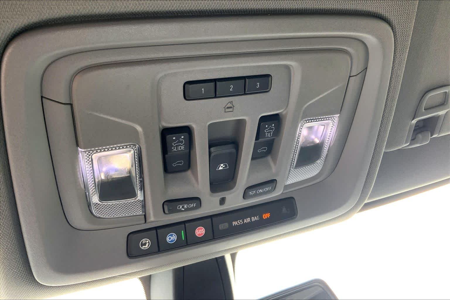 Used 2020 Northsky Blue Metallic Chevrolet LT Trail Boss image 31