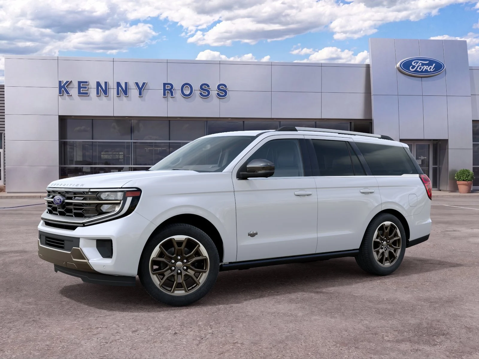 New 2027 Star White Metallic Tri-Coat Ford King Ranch® image 2