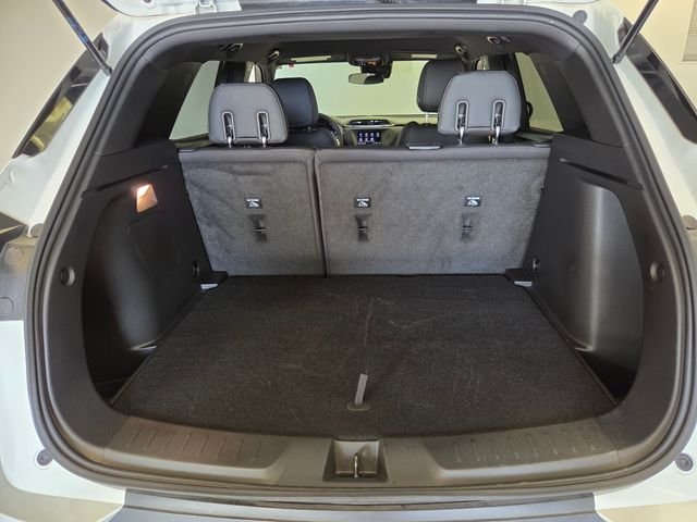Used 2023 White Chevrolet ACTIV image 15