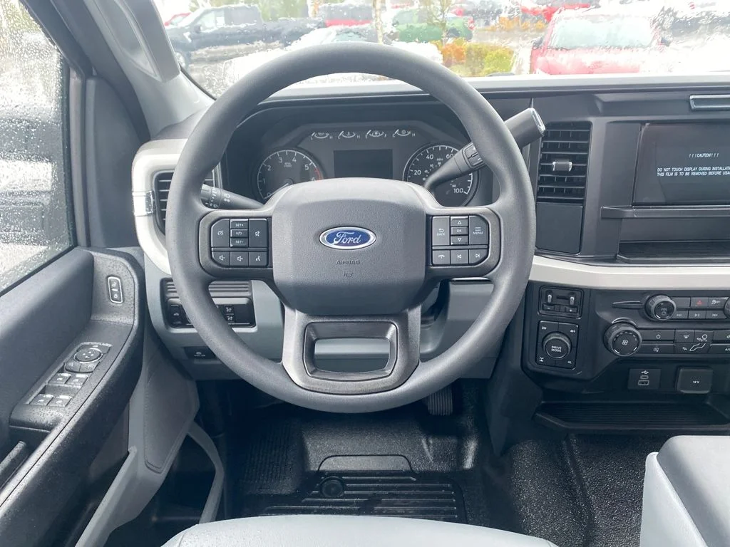 New 2026 White Ford XL image 28