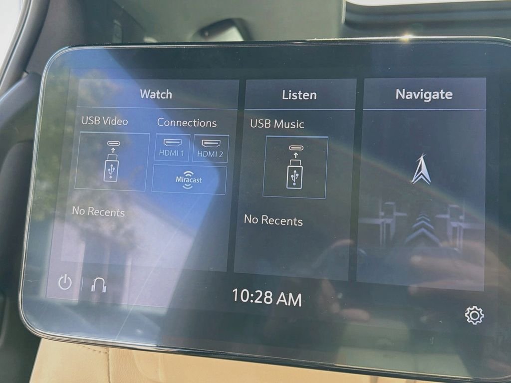 Used 2021 White Cadillac Premium image 27