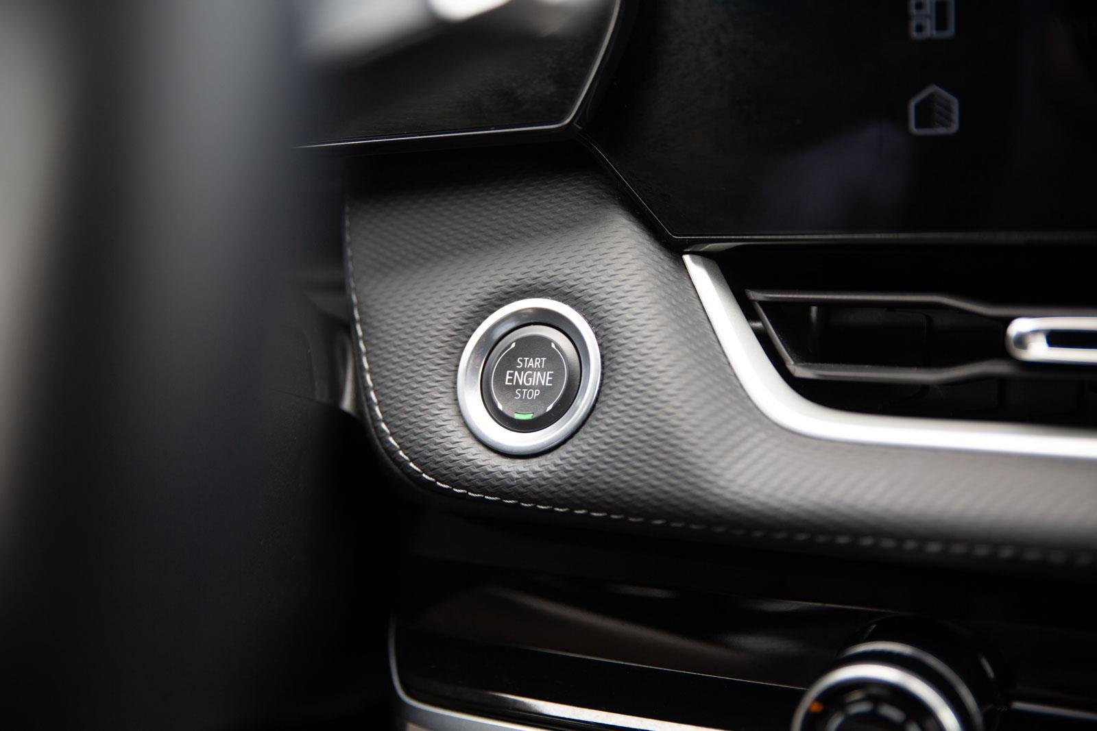 2025 Chevrolet Equinox LT - Photo 13