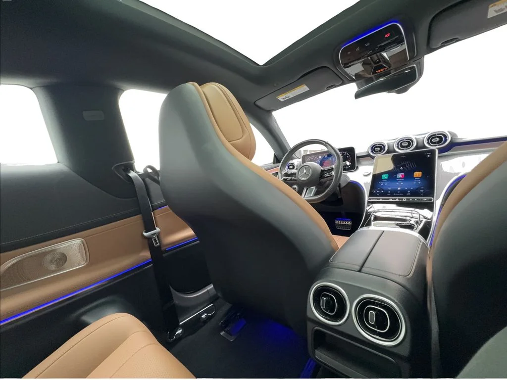 Used 2025 White Mercedes-Benz CLE 300 image 34