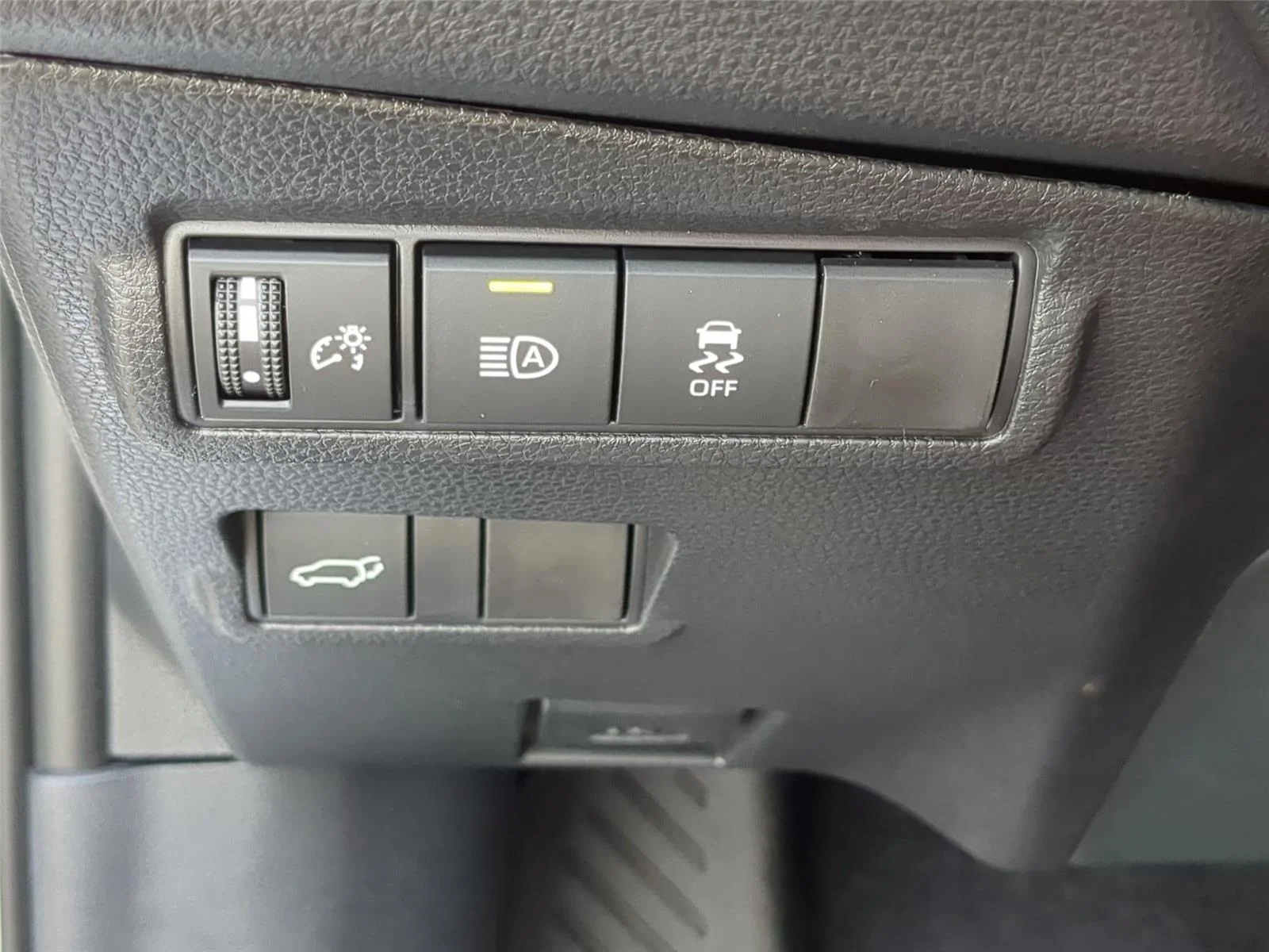Used 2026 Sonic Silver Toyota XLE image 23