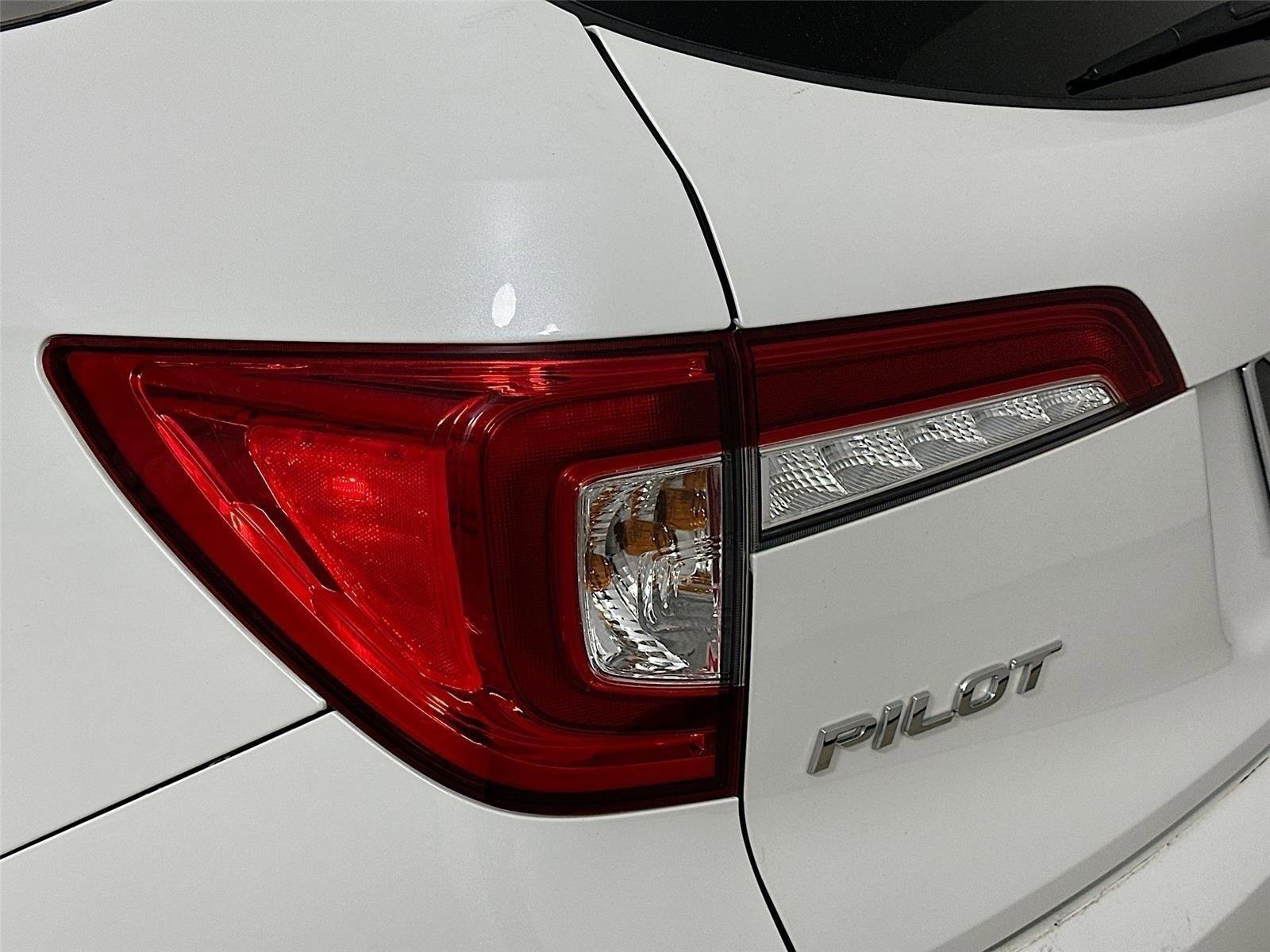 Used 2020 Platinum White Pearl Honda EX-L image 59
