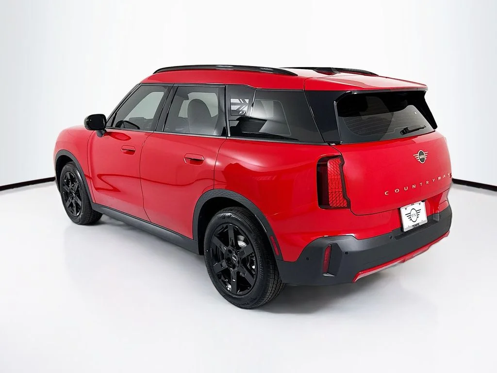 New 2027 Chili Red II MINI Signature Plus image 7