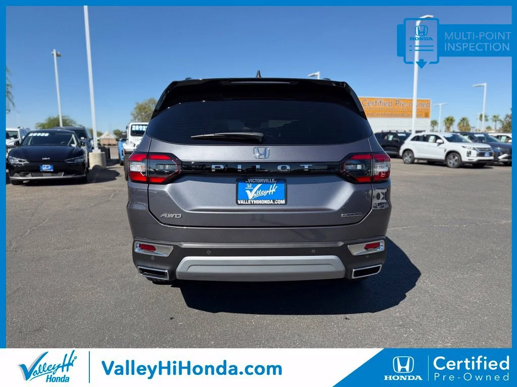 Certified Used 2025 Modern Steel Metallic Honda 2WD Touring image 46