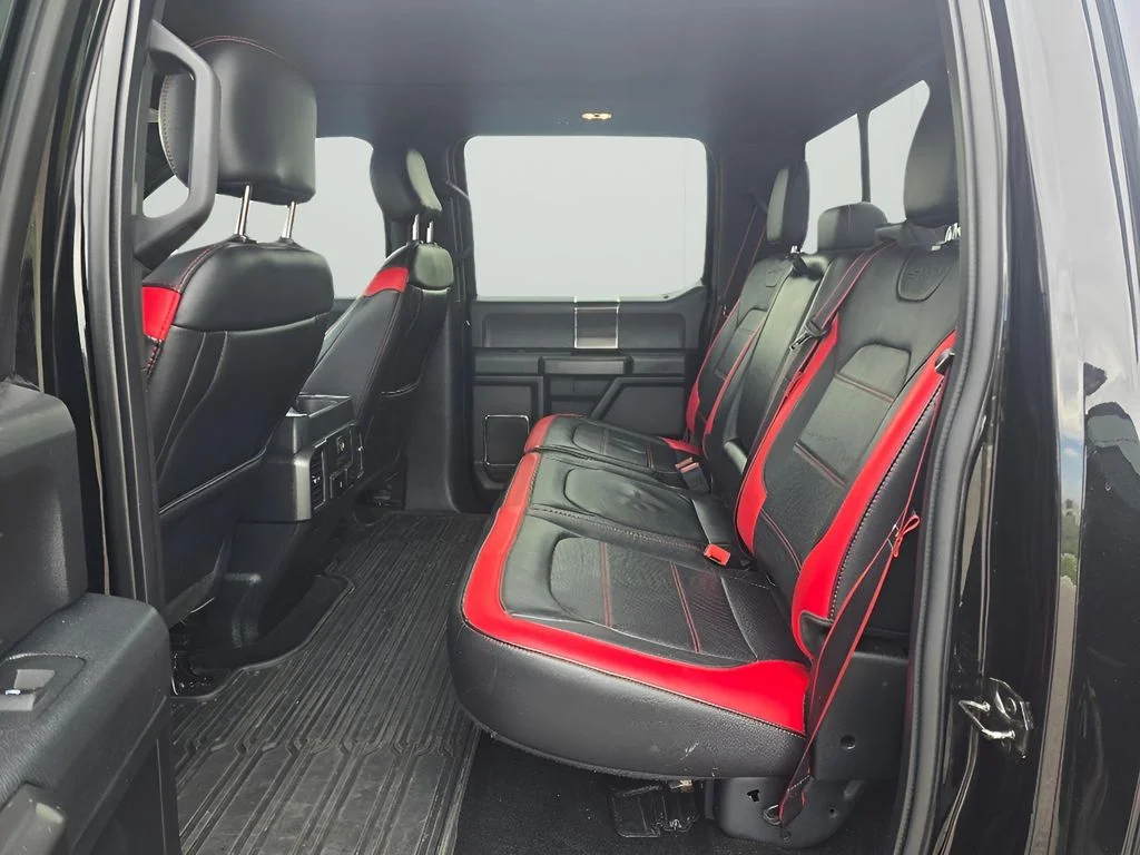 Used 2018 SHADOW BLACK Ford LARIAT image 12