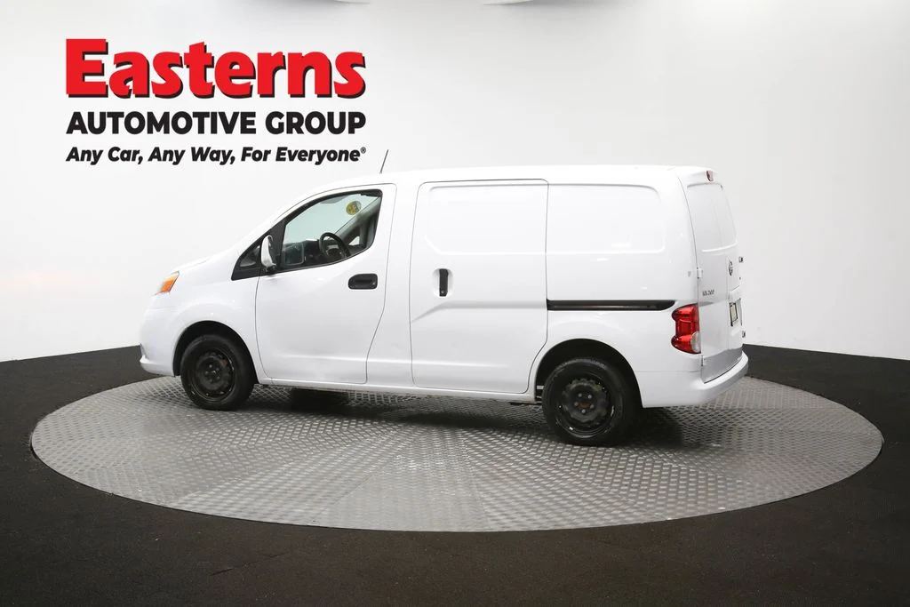 Used 2020 White Nissan SV image 61