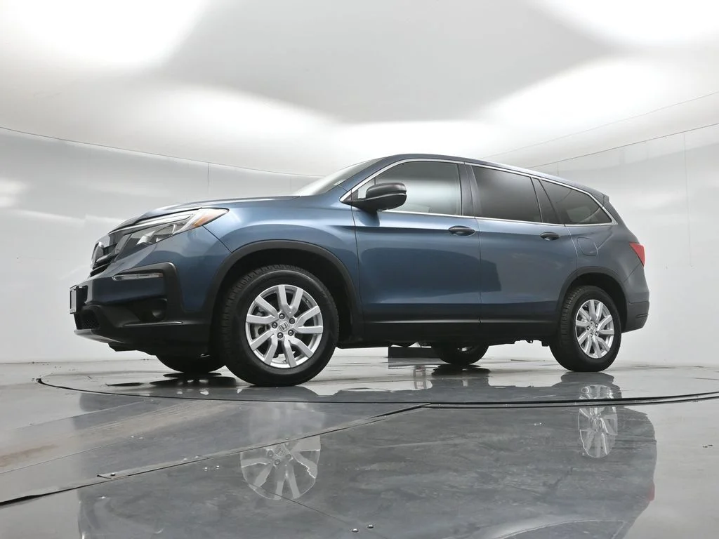 Used 2019 Black Honda LX image 53