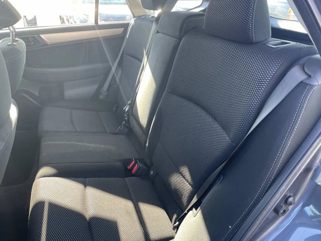 Used 2015 Gray Subaru 2.5i image 12
