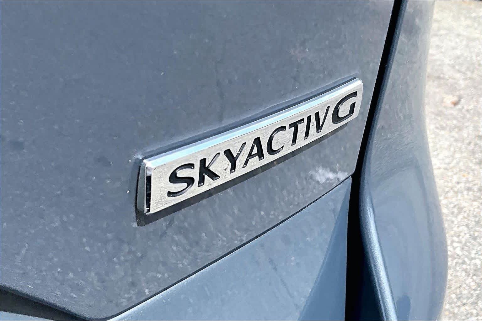 Used 2025 Polymetal Gray Metallic Mazda 2.5 S Carbon Edition image 10