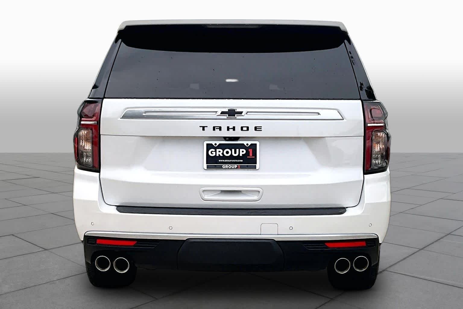 Used 2023 Iridescent Pearl Tricoat Chevrolet High Country image 4