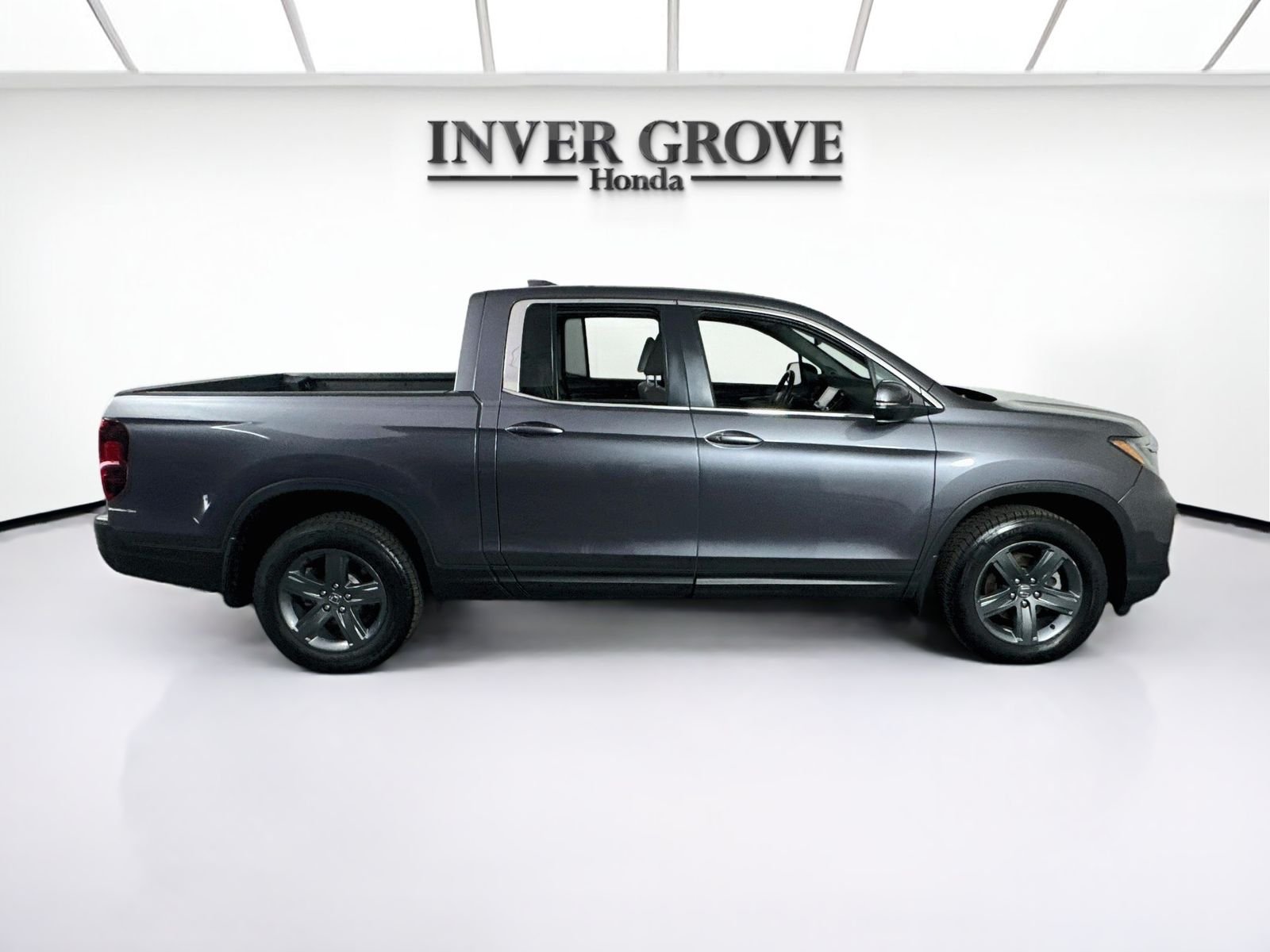 Used 2023 Modern Steel Metallic Honda RTL image 4