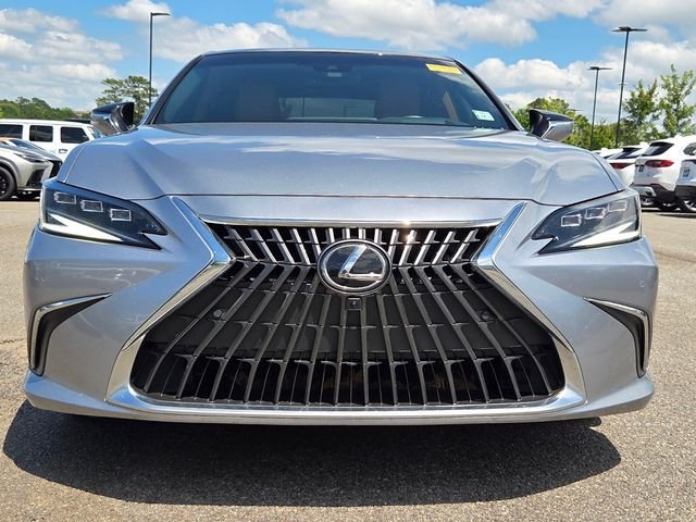 Certified Used 2025 Silver Lexus 350 Ultra Luxury image 8