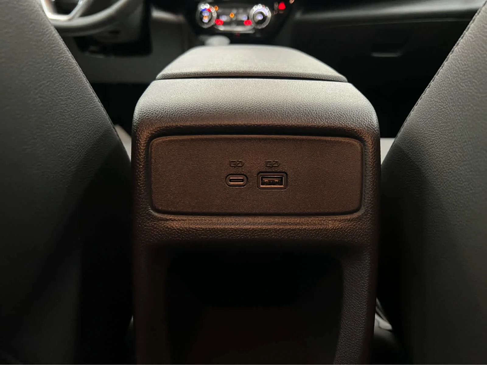 Used 2024 Summit White Chevrolet ACTIV image 25