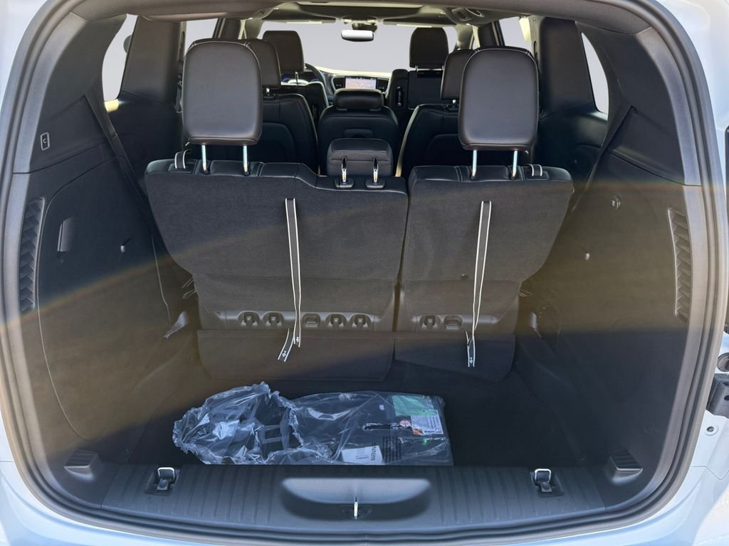 2026 Chrysler Pacifica Select - Photo 20