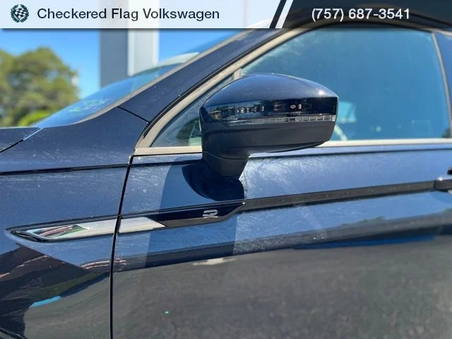 3VV8B7AX2RM119651
