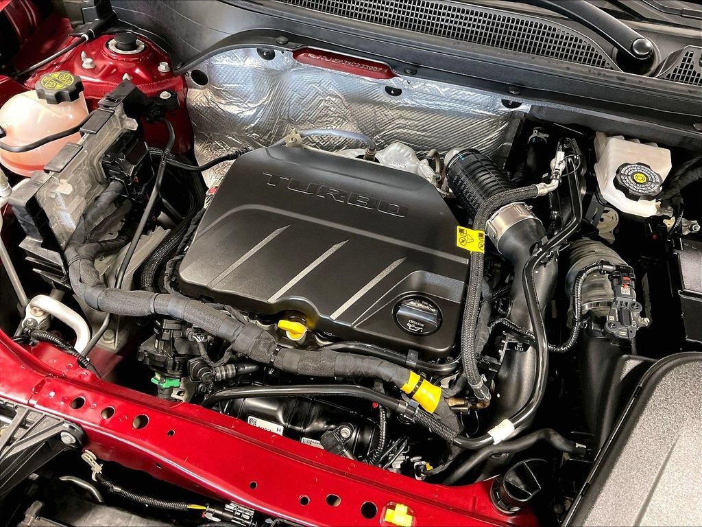 Used 2025 Crimson Metallic Chevrolet LT image 33