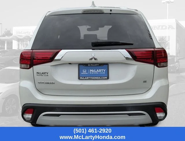 Used 2020 White Mitsubishi SE image 6