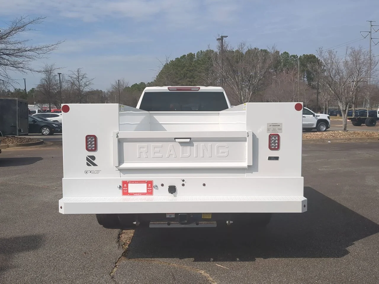 New 2026 Summit White GMC Pro image 7