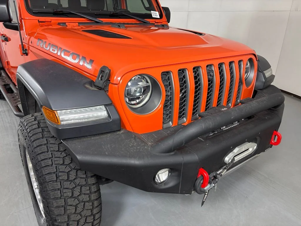 Used 2020 Orange Jeep Rubicon image 12