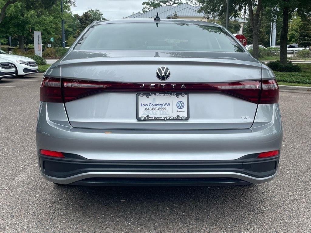 2025 Volkswagen Jetta SE - Photo 21